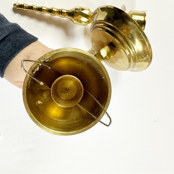 Vtg Solid Brass Wall Sconces Candleholders Hollywood Regency Style Pair - Picture 9 of 14